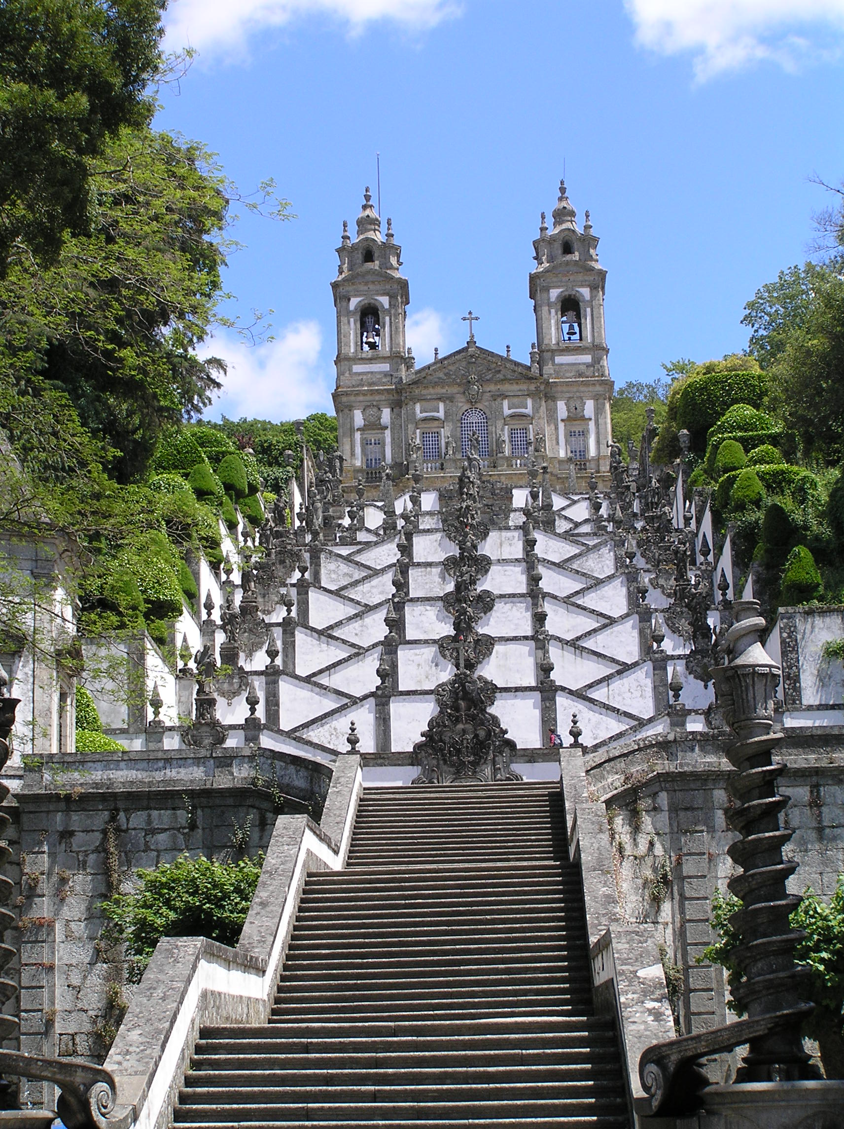 OLYMPUS DIGITAL CAMERA Santuário do Bom Jesus do Monte, Braga